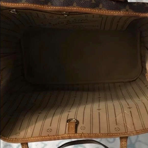 Louis Vuitton Neverfull MM - Picture 4 of 4